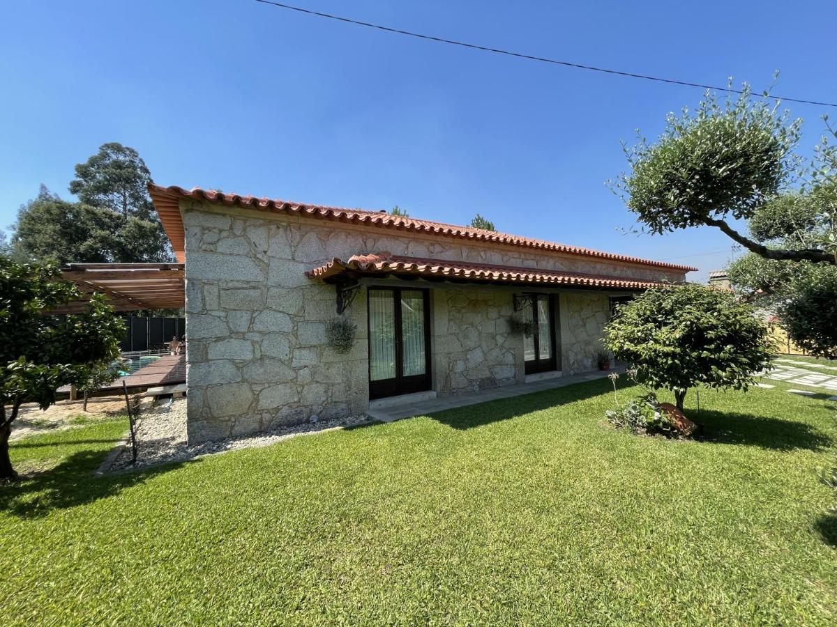 O Celeiros Villa Freixo  Eksteriør billede